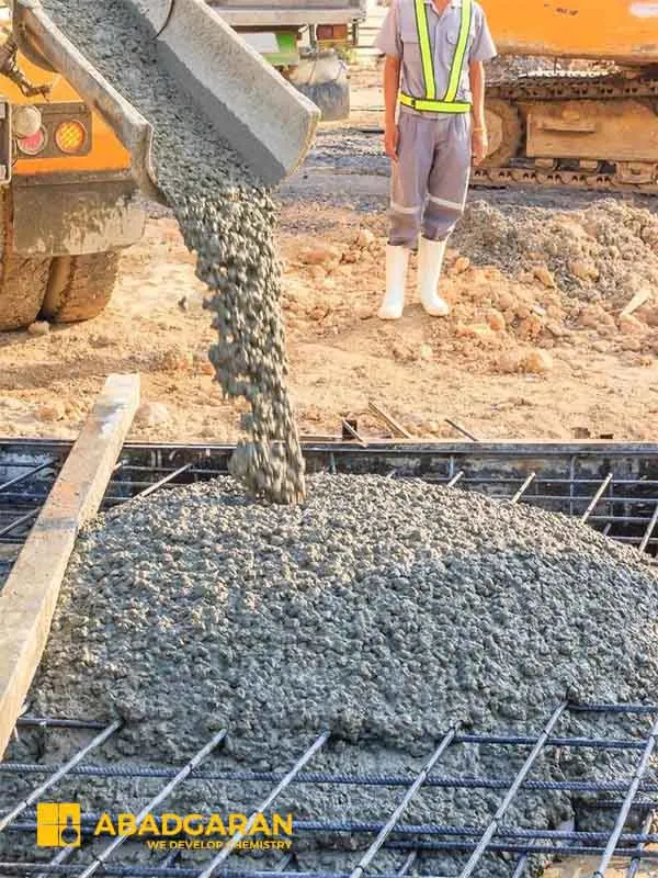 فوق روان کننده و کاهنده قوی آب (ابر روان کننده) POWERPLAST- RM